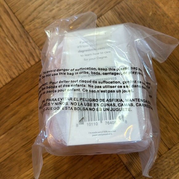 SOLD🧡Dagne Dover Dakota Keychain in tangerine dream orange - Picture 3 of 6